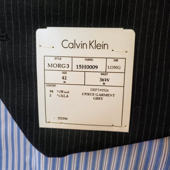 Calvin Klein Gray Pin 3 Btn, 3 pc Suit NWT - Picture 3 of 16